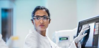 Crosscope & BALCO Join Hands To Focus On Effective Cancer Diagnosis Via AI Enabled Platform Doctor Working in Lab