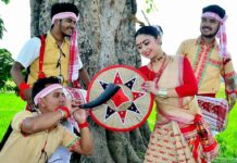7 Indian Cultures And Traditions That Are Fading Away With Time Bihu dance in Assam
