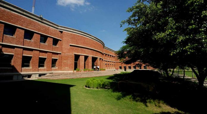 IILM University Greater Noida – A Feather In Uttar Pradesh CM Yogi’s Cap IILM University