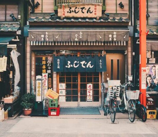 Japan Reopens To Tourism: Preparing For The Trip To A Very Different Culture Japan Opens to Tourism