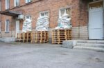 ‘Ukrainian Army Endangering Civilians’, Charges Amnesty International Air Raid Precautions