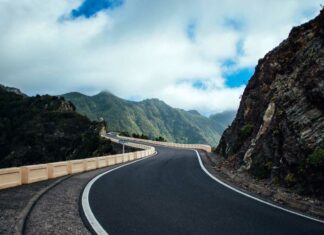 Want To Plan Your Ideal Road Trip? Follow These 4 Simple Steps Plan your road trip