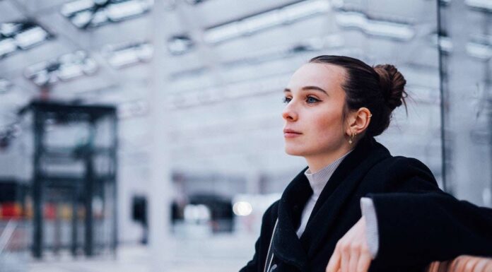 Problems Of Ukrainian Refugees In Europe Ukrainian Woman