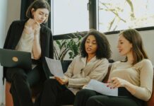 5 Essential HRM Practices Every Company Should Implement Women talking business