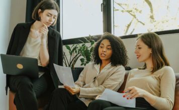 5 Essential HRM Practices Every Company Should Implement Women talking business