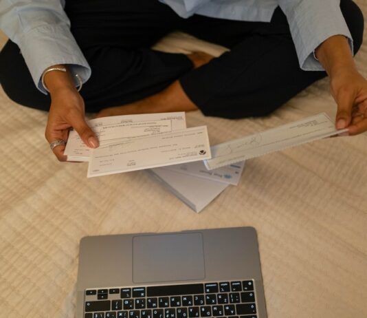 High Time India Starts Treating Bouncing of Cheques As Civil Offence Instead of Criminal Bouncing of Cheque