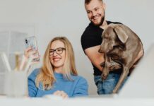 Allergies And Sensitivities In Pets: Identifying And Managing Triggers Woman selfies with husband and pet
