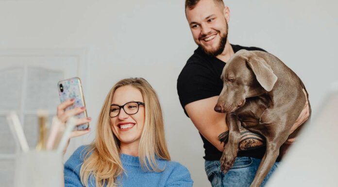 Allergies And Sensitivities In Pets: Identifying And Managing Triggers Woman selfies with husband and pet