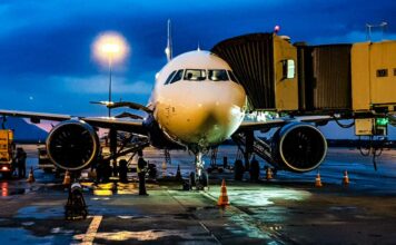 Airline Employment Bonds – A Tool To Exploit Pilots & Aircraft Engineers By Playing With Their Careers Parked Aircraft