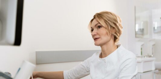 List Of Top 10 Best Lady Gynaecologists In Delhi NCR – N4M Surveys Top Gynaecologists in Delhi