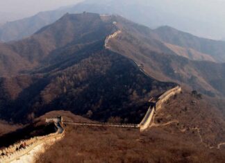 China Rubs It In Great Wall Of China