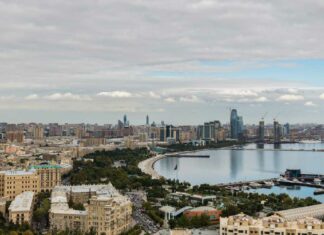 Blown Away By Baku’s Bliss, Azerbaijan Vista de Baku Azerbaijan