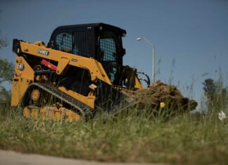 Compact Track Loader: The Multi-Tool Machine That Thinks It’s a Specialist Compact Track Loader