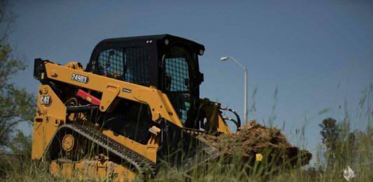 Compact Track Loader: The Multi-Tool Machine That Thinks It’s a Specialist Compact Track Loader