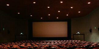 Jigra – Bollywood Movie Review Jigra movie review featuring Alia Bhatt in an intense and emotional performance.