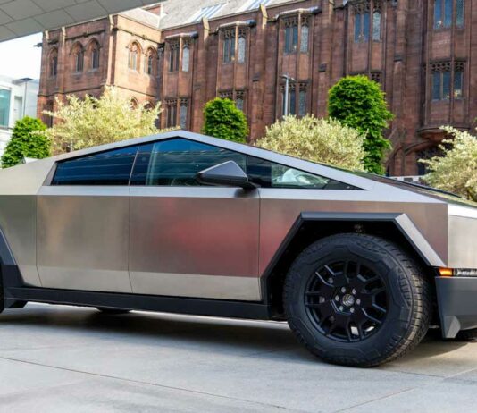 Elon Musk’s Worldwide Tesla Sales Plummeting Beyond Expectations Elon Musk's Tesla