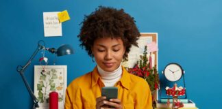 Too Much Info: The Double-Edged Sword Of Sharing Career Moves Online Networking & Sharing Career Moves