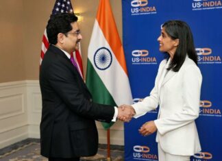 Kumar Mangalam Birla Receives Global Leadership Award from USISPF Birla receives Global Leadership Award at USISPF 2025.
