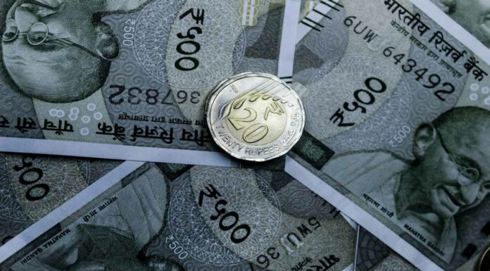 India’s Reverse Cha-Cha-Cha Indian Economy on downhill