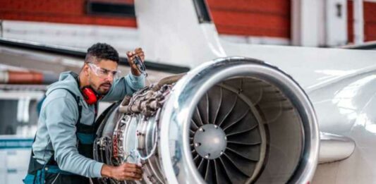 India’s Aircraft Engineers Are Revolting – And Aviation Can No Longer Ignore Their Anger Aircraft Maintenance Engineer