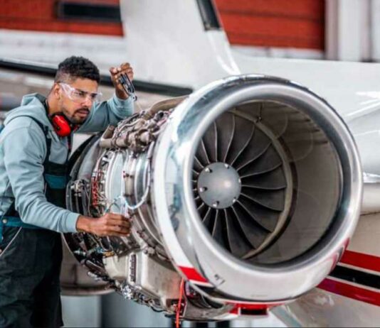 India’s Aircraft Engineers Are Revolting – And Aviation Can No Longer Ignore Their Anger Aircraft Maintenance Engineer